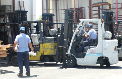 What Forklift Can Be Used in Confined Space